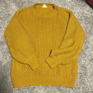 Crew neck sweater